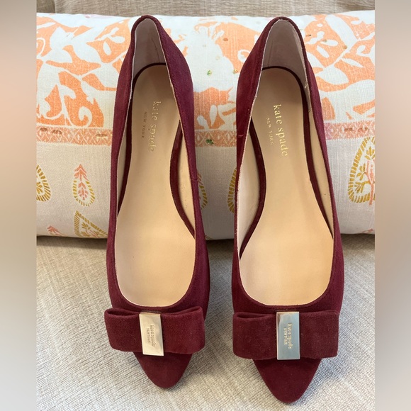 NWOB Beautiful Kate Spade Norah Burgundy Suede Flats. Women's Size: 7.5. - Picture 1 of 12